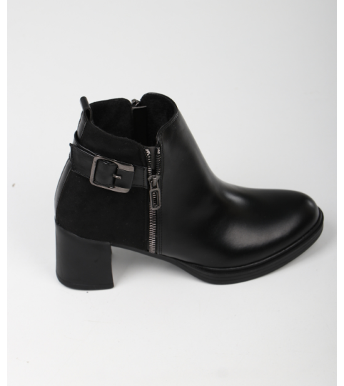 Boots Féminins et Raffinés réf : 225