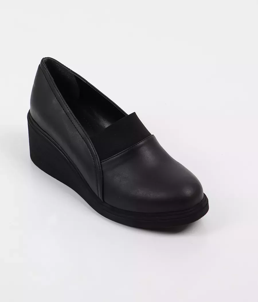 Mocassin confort à talon compensé élastiqué réf : 102