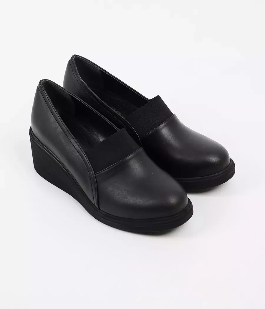 Mocassin confort à talon compensé élastiqué réf : 102