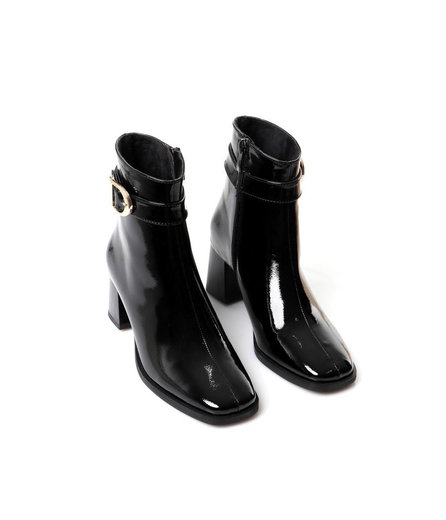 Boots Féminins et Raffinés réf :588 Boots Féminins et Raffinés réf :588