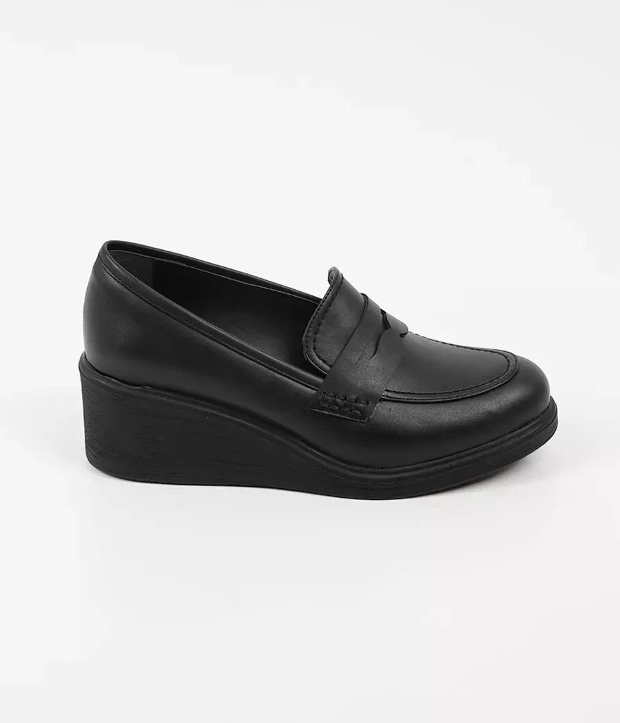 Mocassin confort à talon compensé élastiqué réf : 103