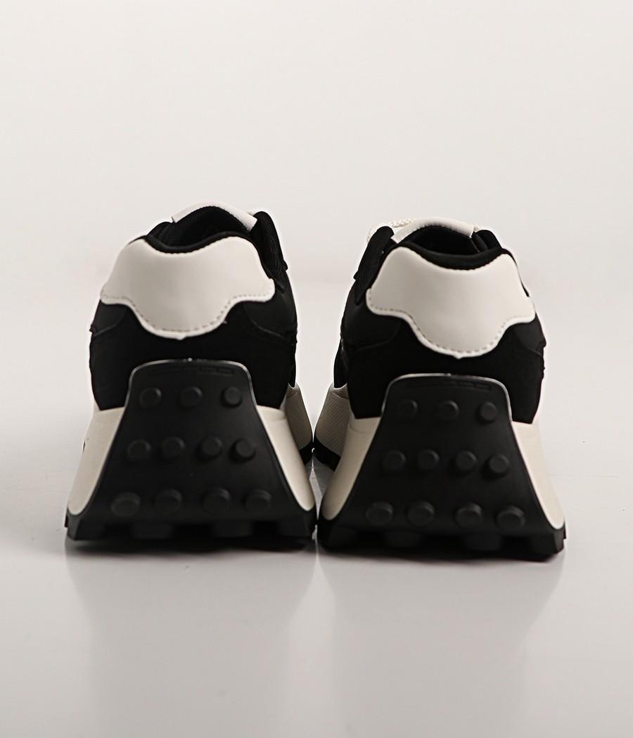 Baskets Chics réf : 570