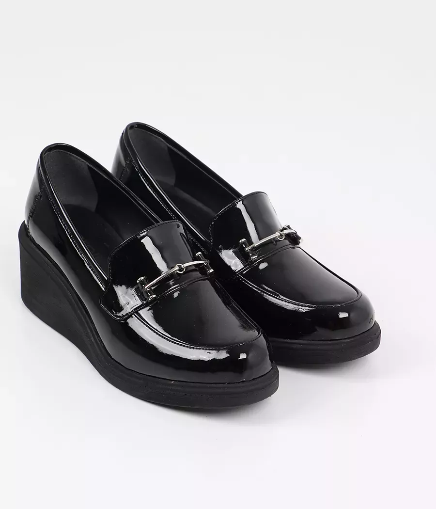 Mocassin confort à talon compensé à boucles réf : 104