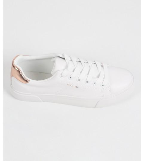Chaussures LifeStyle réf : BK25229