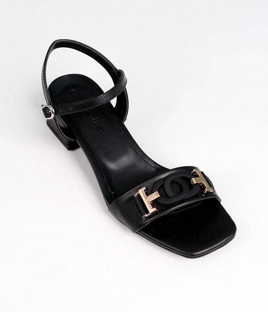 Sandales à demi- talons