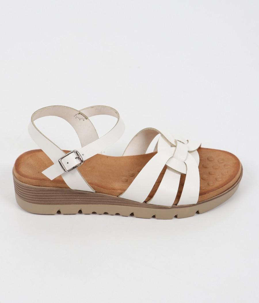Sandale à brides croisées Réf: 324